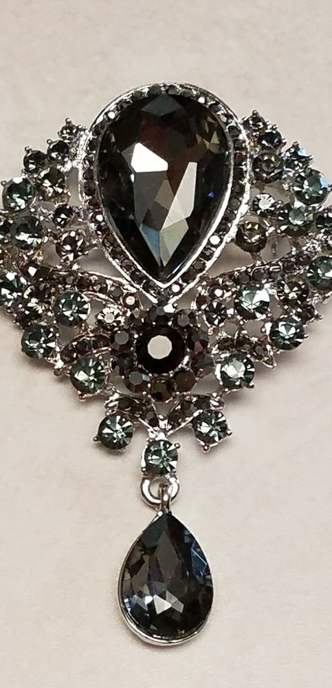Brand new brooch